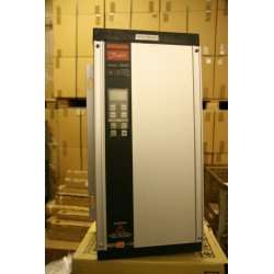 Convertidor de frecuencia Danfoss VLT 3504 HVAC   Modelo: 175H9079