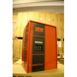 Drive Inverter SEW Movitrac Modelo: 3003-403-4-00