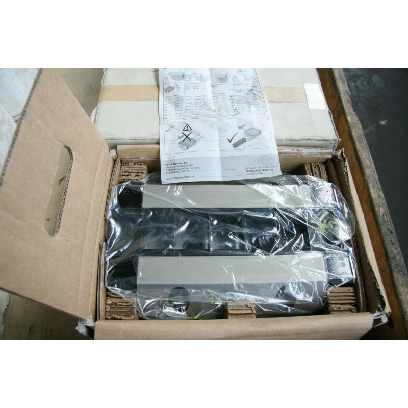 REXROTH PATÍN DE RODILLOS DE ACERO MNR: R185363110